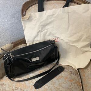 Capture Medium Sling Bag by Aest